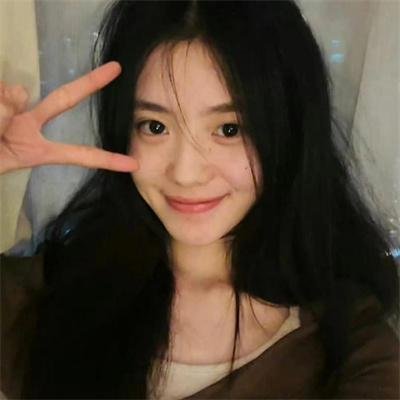 爱在心里口难开